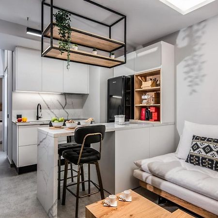 The Big Little One. Stylish & Convenient Apartment Ираклио Екстериор снимка