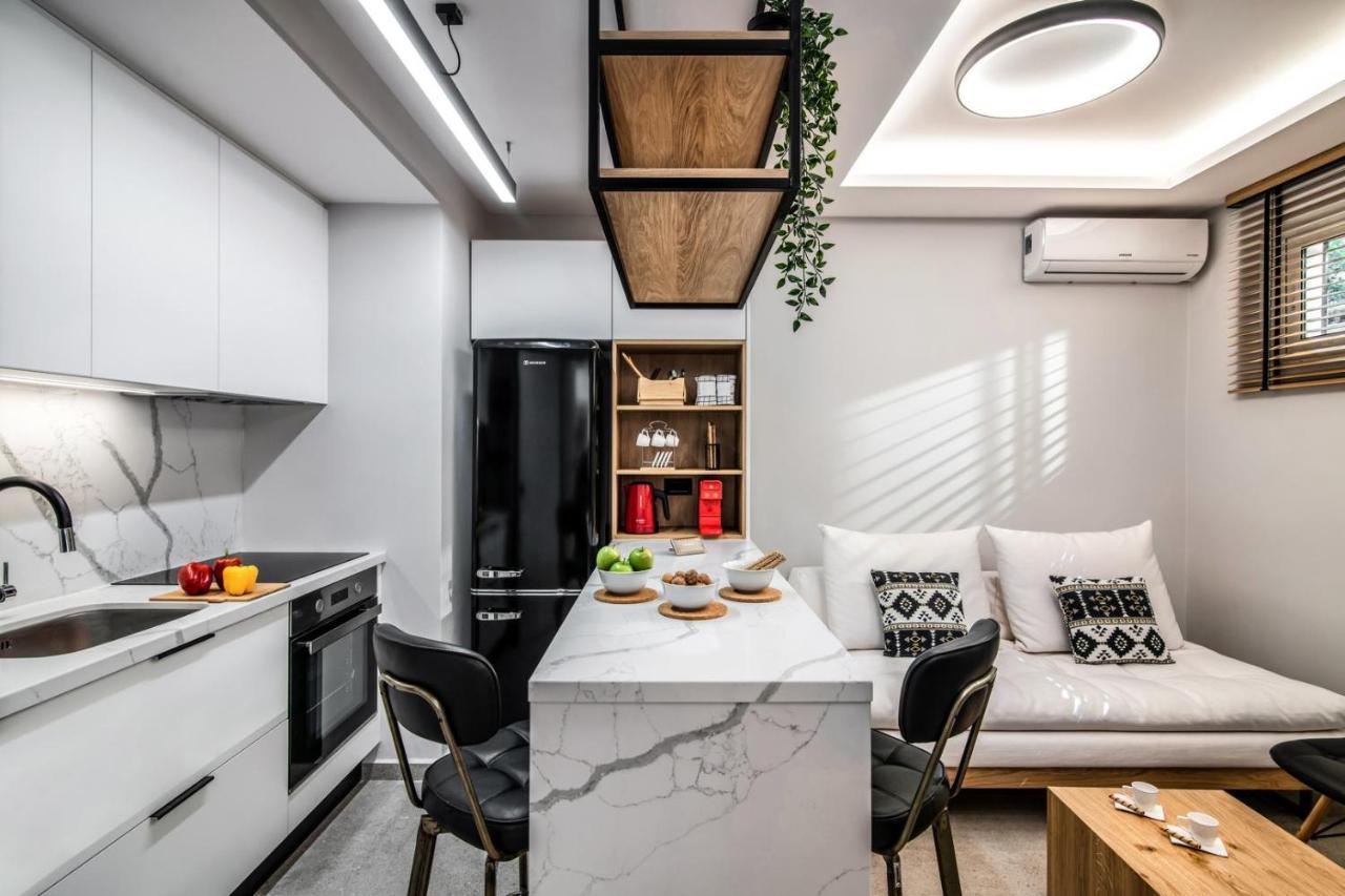 The Big Little One. Stylish & Convenient Apartment Ираклио Екстериор снимка