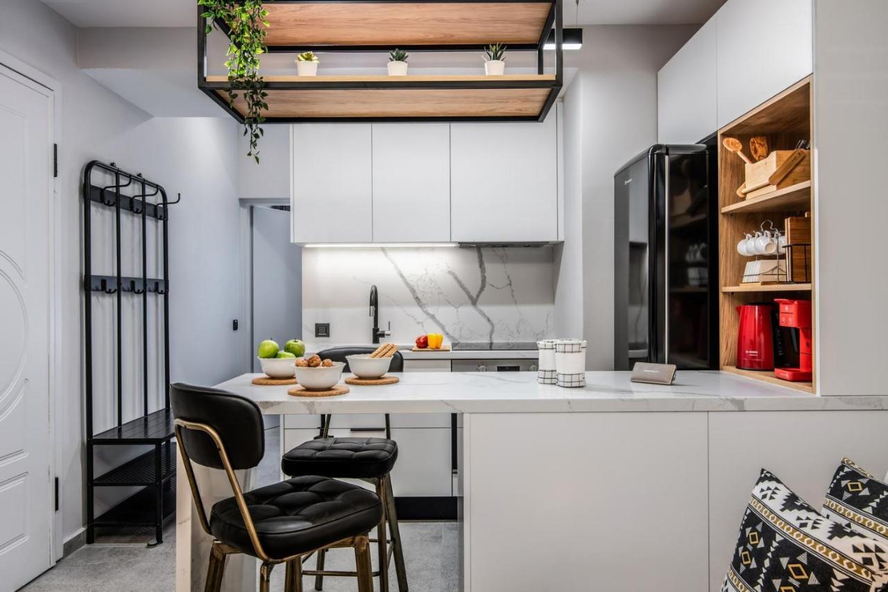 The Big Little One. Stylish & Convenient Apartment Ираклио Екстериор снимка